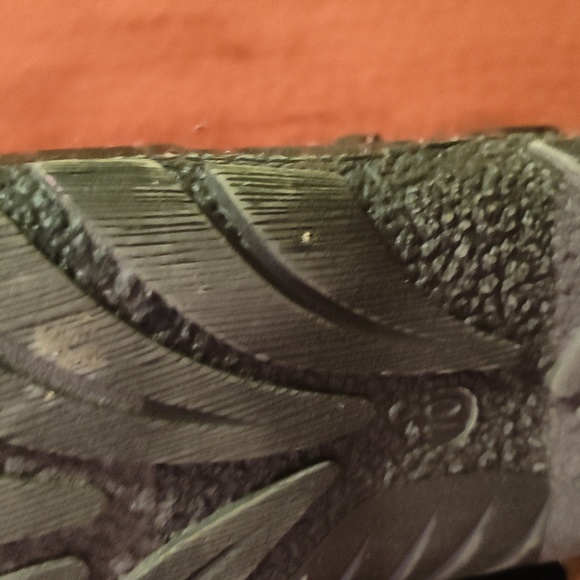 Boots - Picture 3 of 3